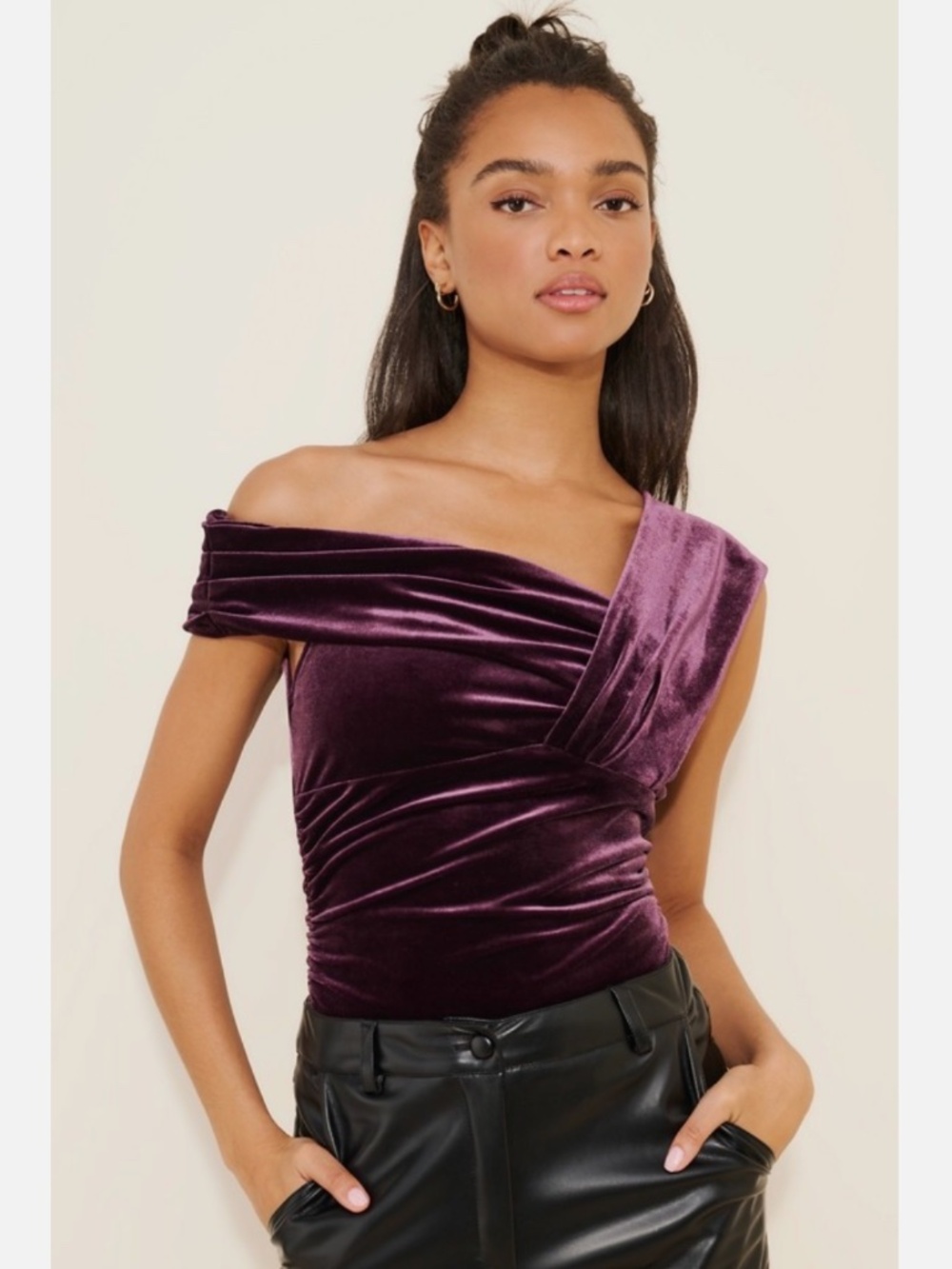 ANTHROPOLOGIE ASTR THE LABEL NERA VELVET BODYSUIT